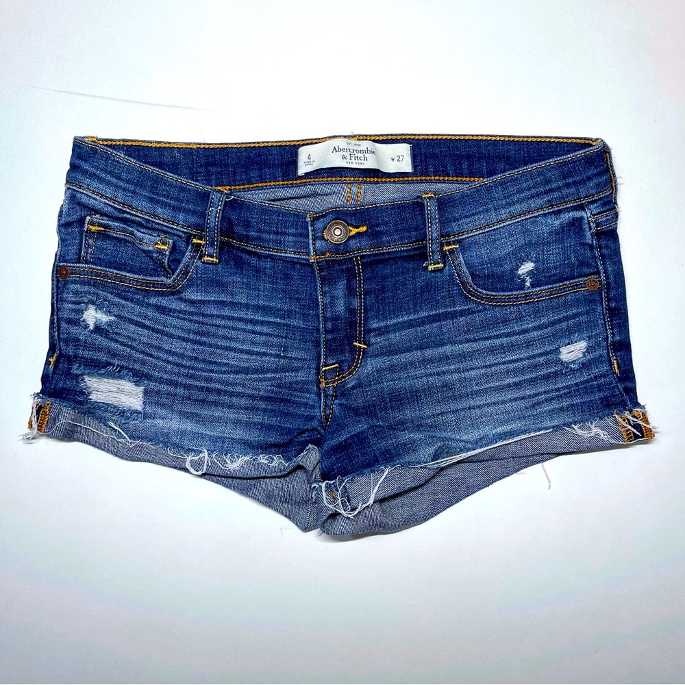 Abercrombie & Fitch cut off jean shorts, size 4